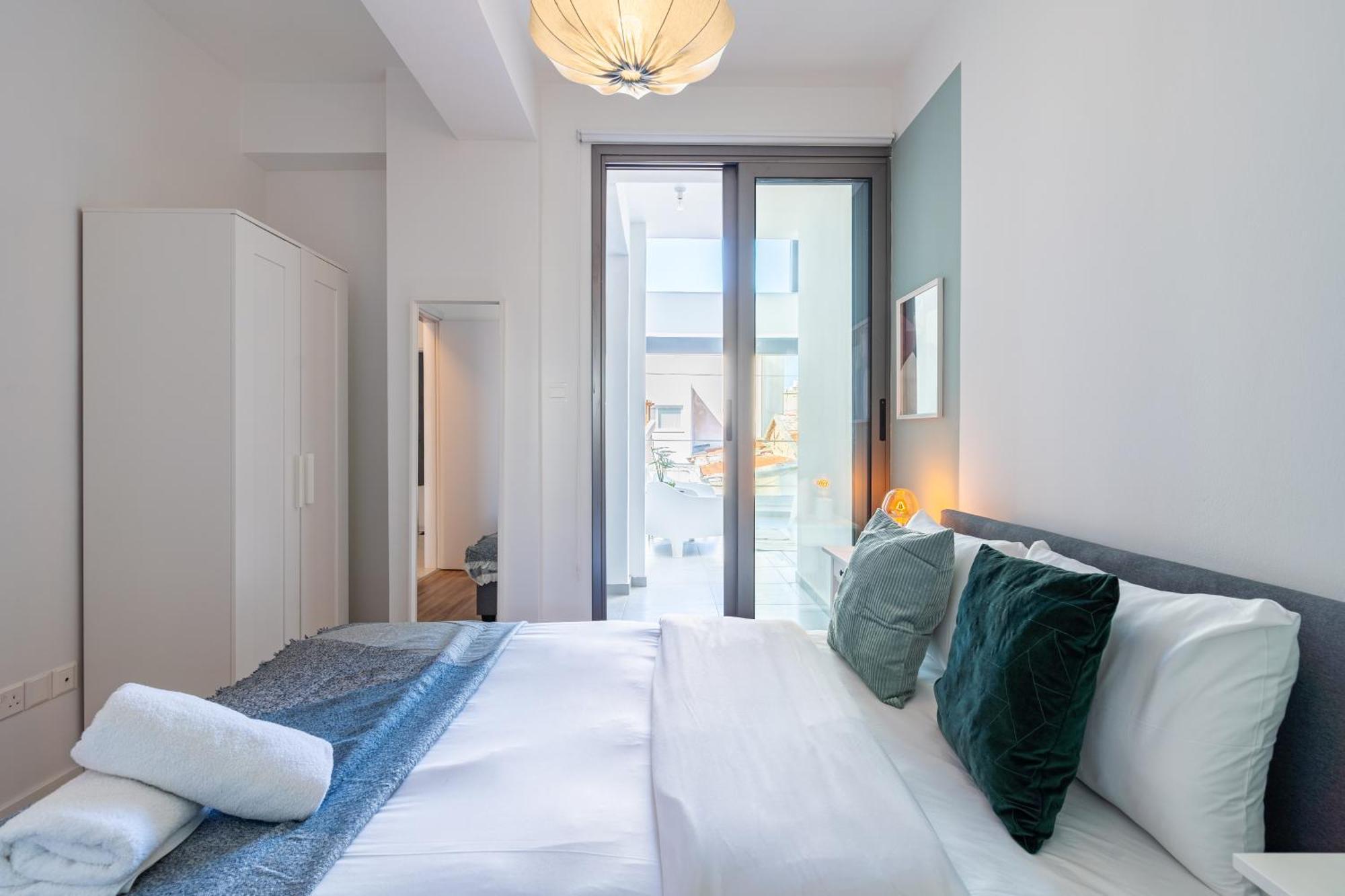 Arion 1-Bedroom Apartment In Larnaca Bagian luar foto