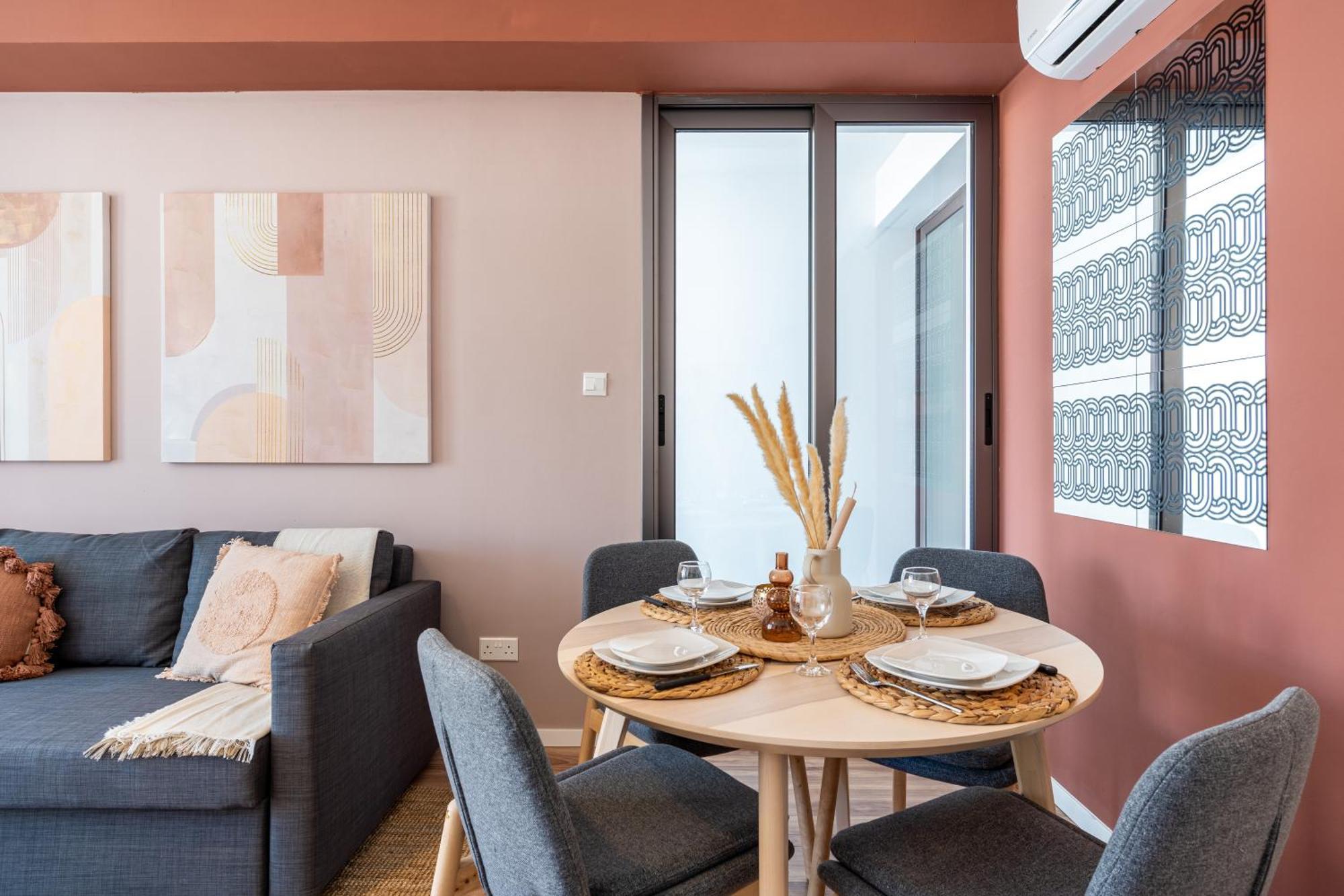 Arion 1-Bedroom Apartment In Larnaca Bagian luar foto